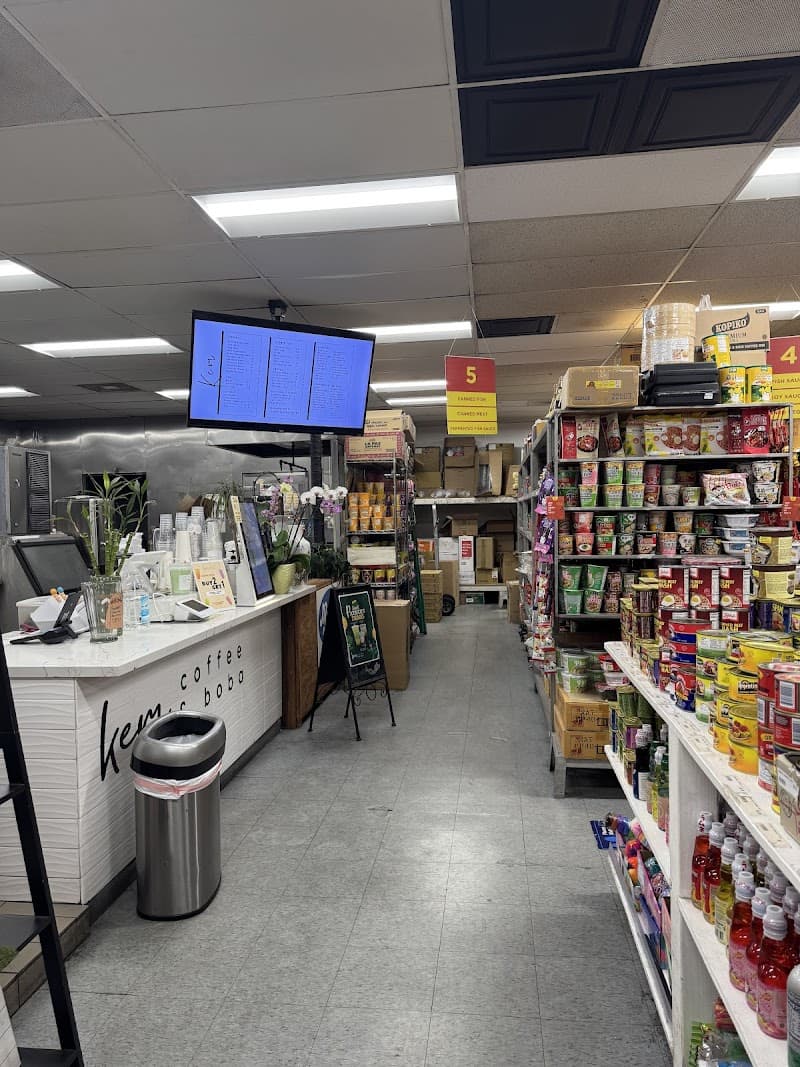 Kem Coffee and Boba (formerly Ding Tea National City)