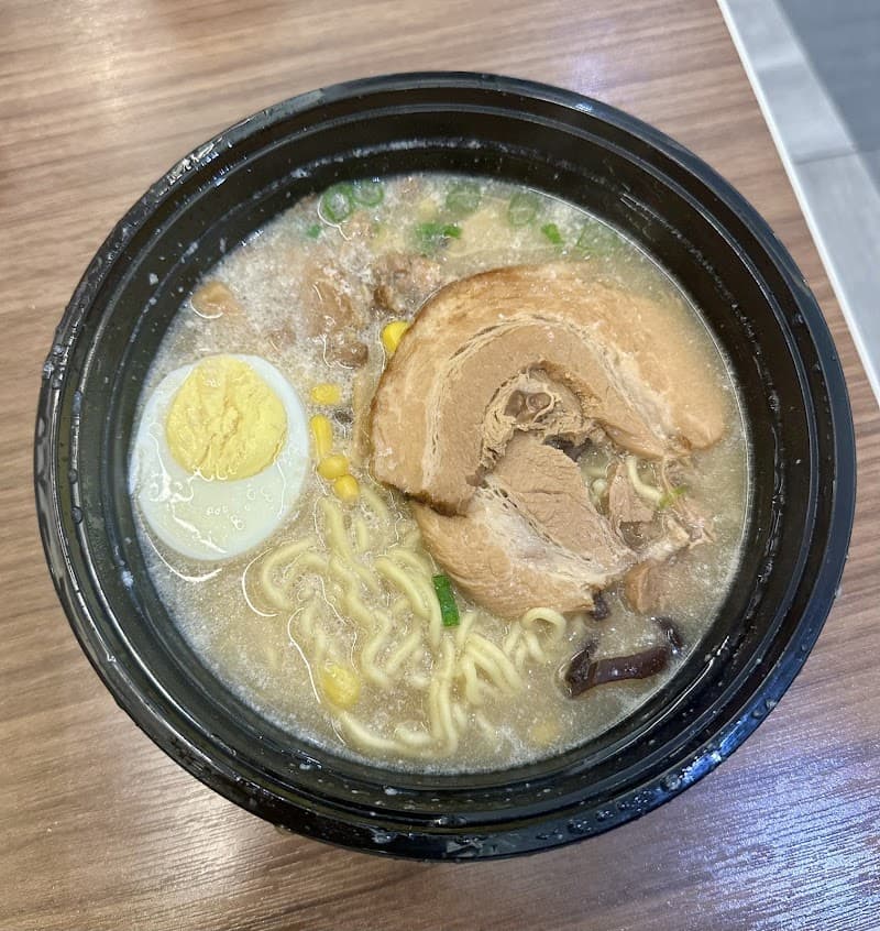 Customer of Zuru Ramen & Poke