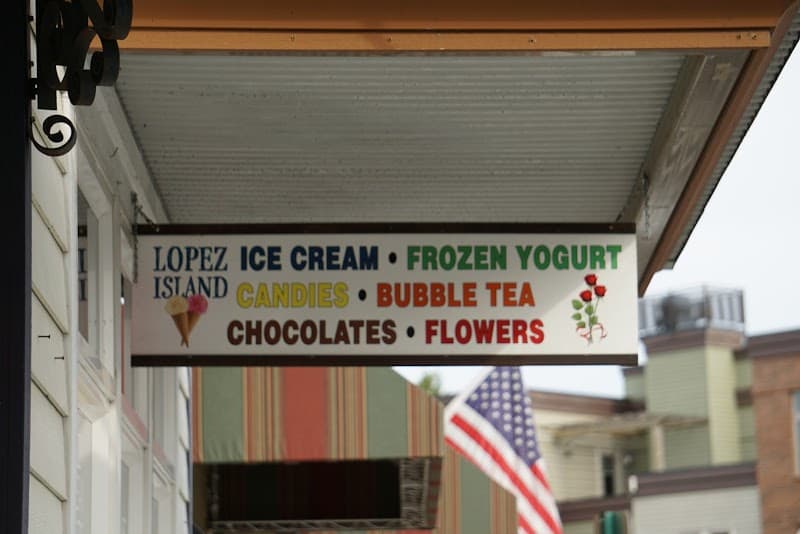 Yo Friday Harbor Espress and Sweets