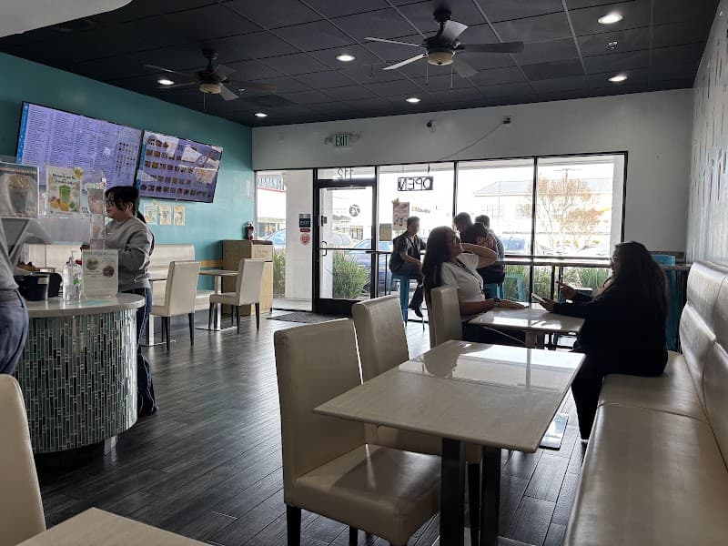 T4, Tea for Me (Sacramento-Arden)