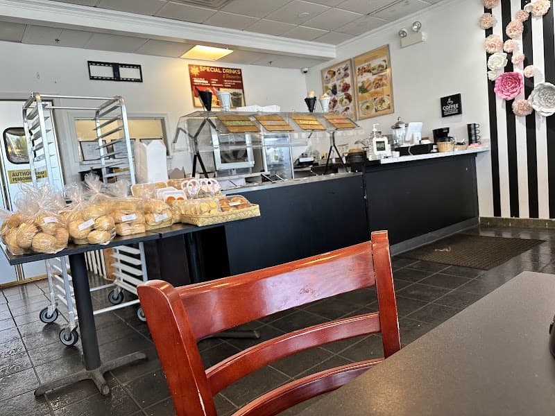 Simple Delights Filipino Bakery & Cafe