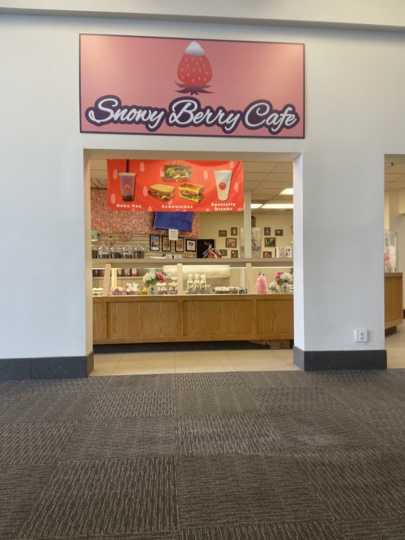 Snowy Berry Cafe