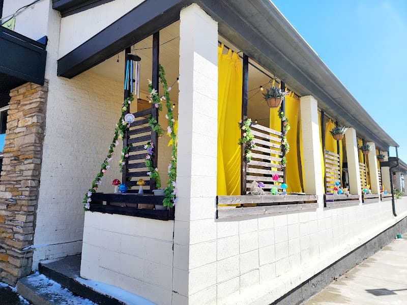 The Opti-Mystic (Bubble Tea Cafe, Apothecary & Metaphysical Gift Shop)