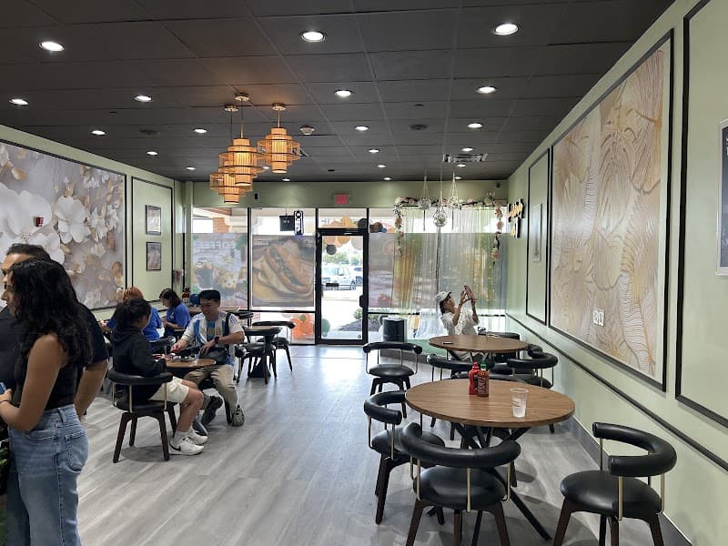 Supreme Tea & Banh Mi