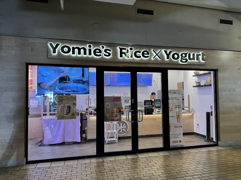 Yomie's Rice x Yogurt Hawaii