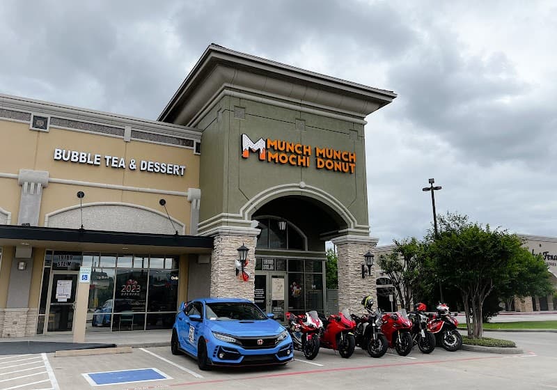 MunchMunch Mochi Donut & Bakery