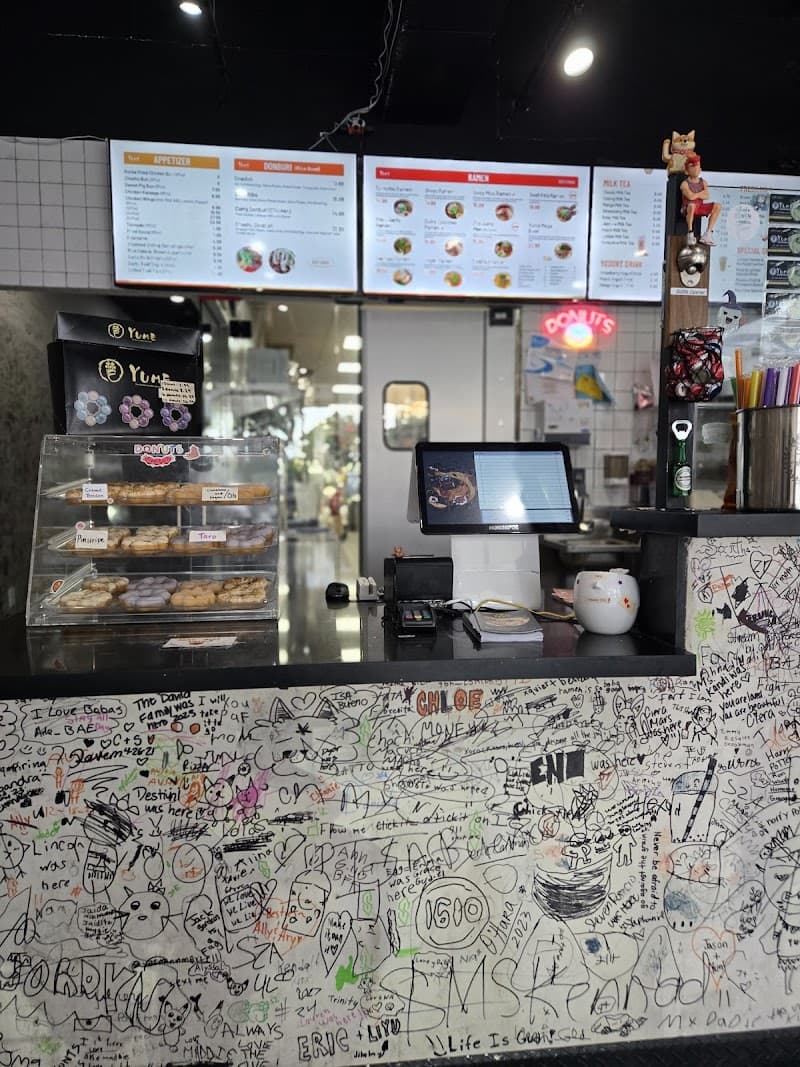 Yume Ramen & Bubble Tea & Mochi Donut
