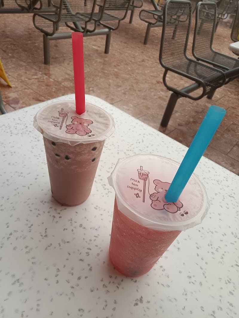 JUJU66 real fruit smoothie and fresh tea
