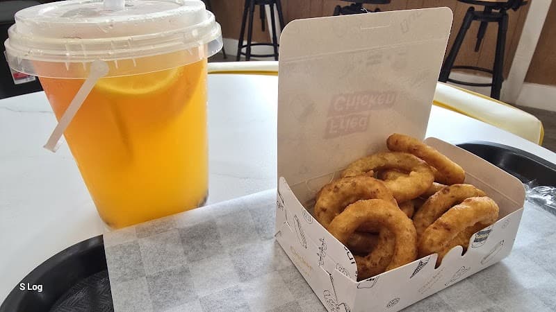 Bomb Chicken& Summer Tea