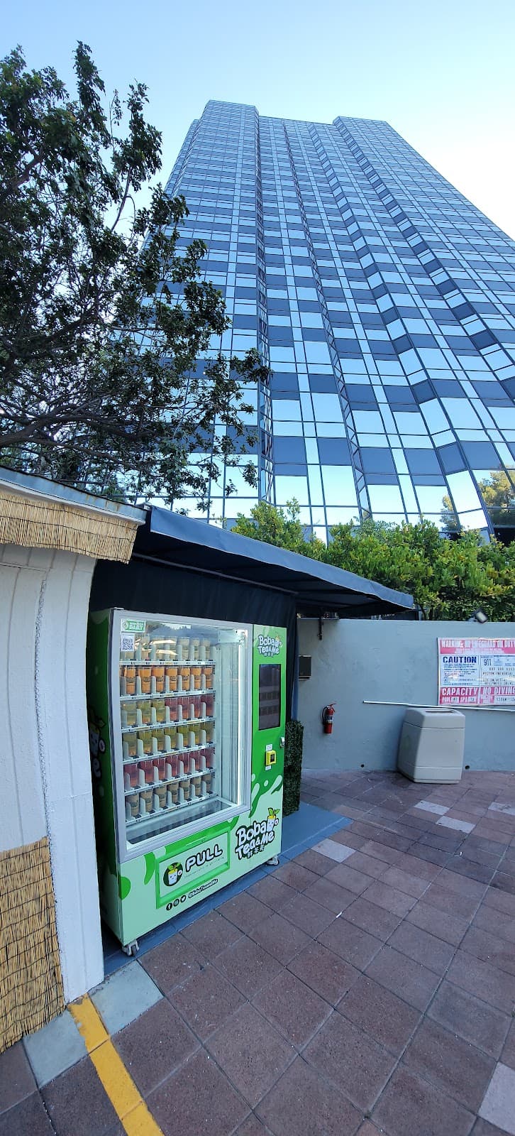 Boba Tea & Me, 24hr Kiosk