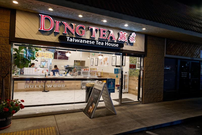 Ding Tea Hollywood