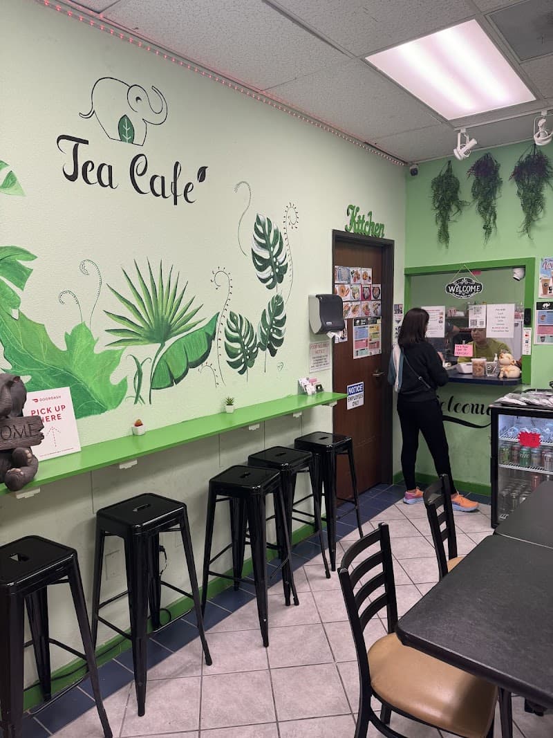 Tea Cafe'
