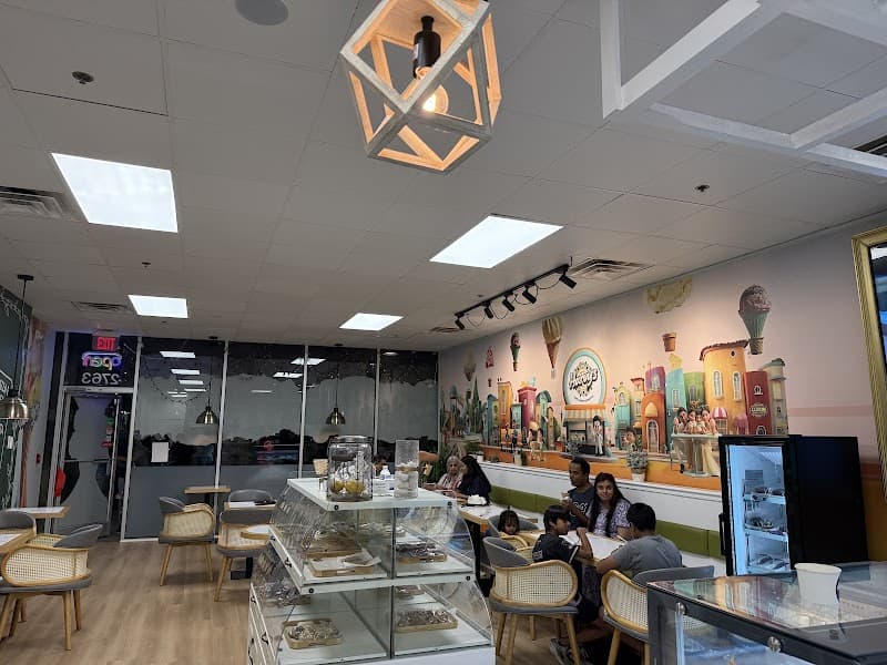 Customer of Sweet Room
