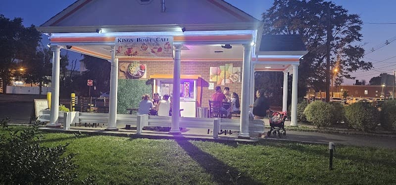 Kings Bowl Cafe