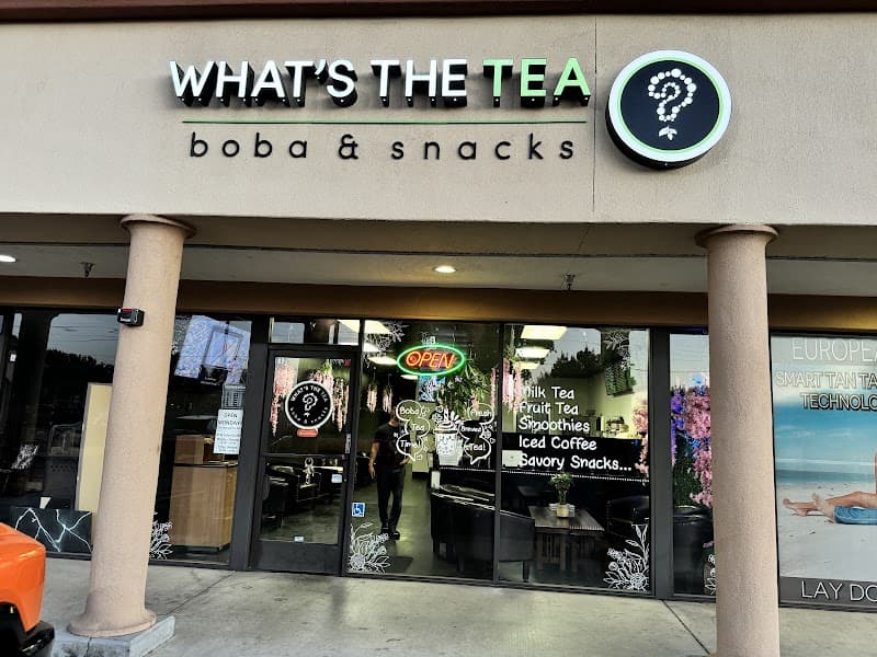 What's The Tea? Boba and Snacks