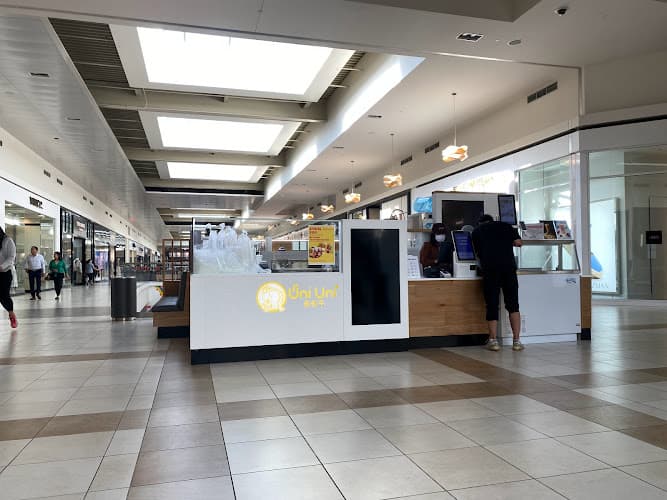 Uni Uni Boba & Rolling Ice Cream Rosemont 攸攸茶