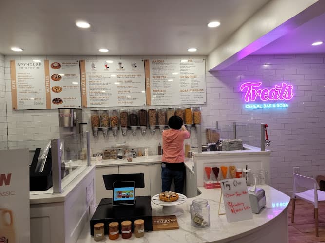 Treats Cereal Bar & Boba