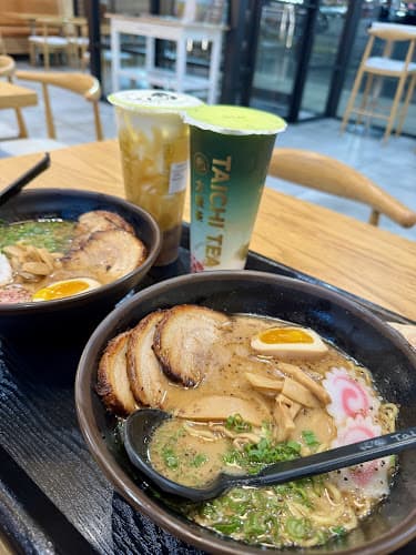 Taichi Bubble Tea, Ramen and Poke Bowl - Bel Air
