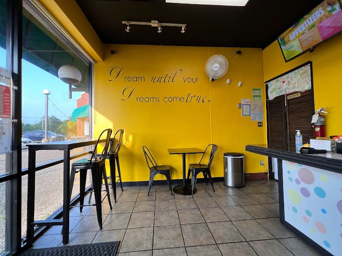 Mango Thai 2go & bubble tea (Garland)