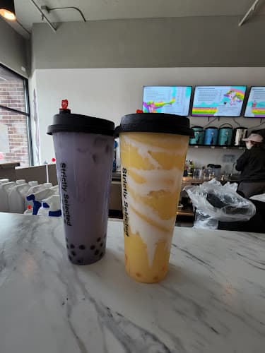 Amberlulu Bubble Tea and Desserts (Uni Uni)