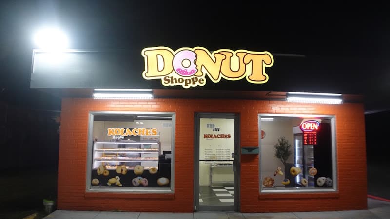 Queen Bee Donut & Boba Tea