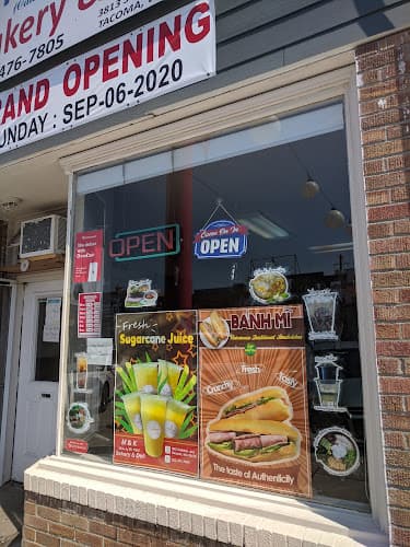 M&K Bakery & Deli