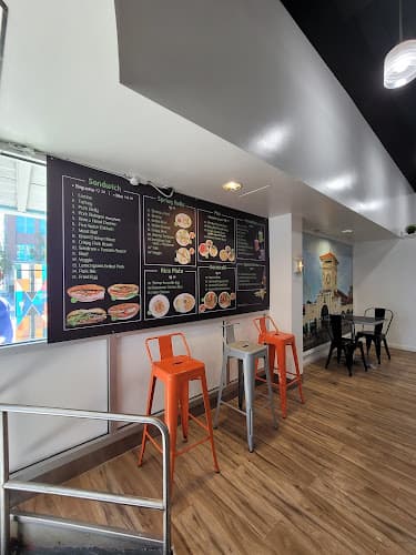 Banh Mi & Roll