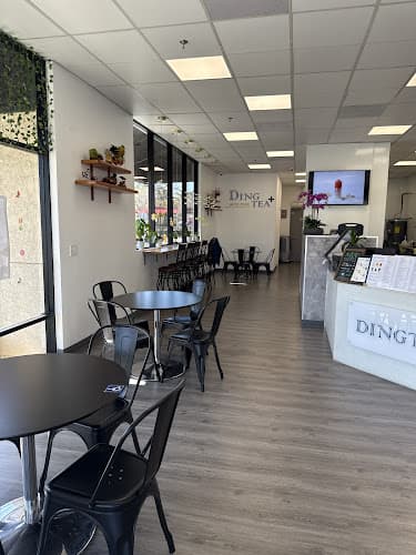 Ding Tea Auto Park