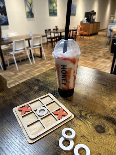 Honey B Café - Boba tea & Coffee