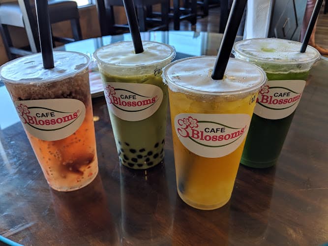 3 Blossoms Cafe