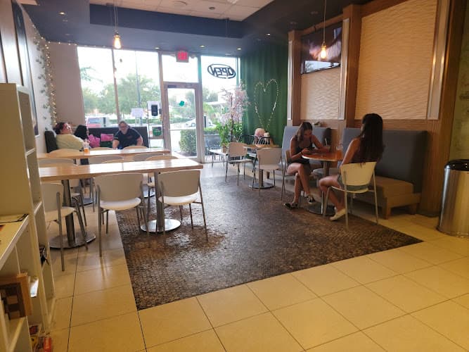 Ice & Bites Café